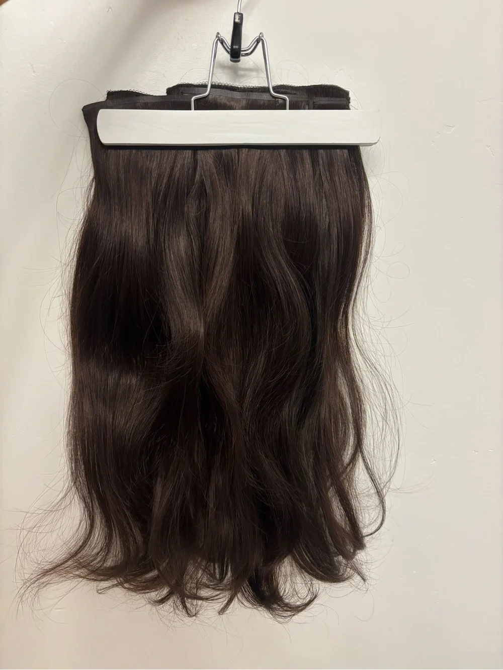 Dark Brown 22” Real Human Hair Clip in Extensions (141 grams) 7 wefts
